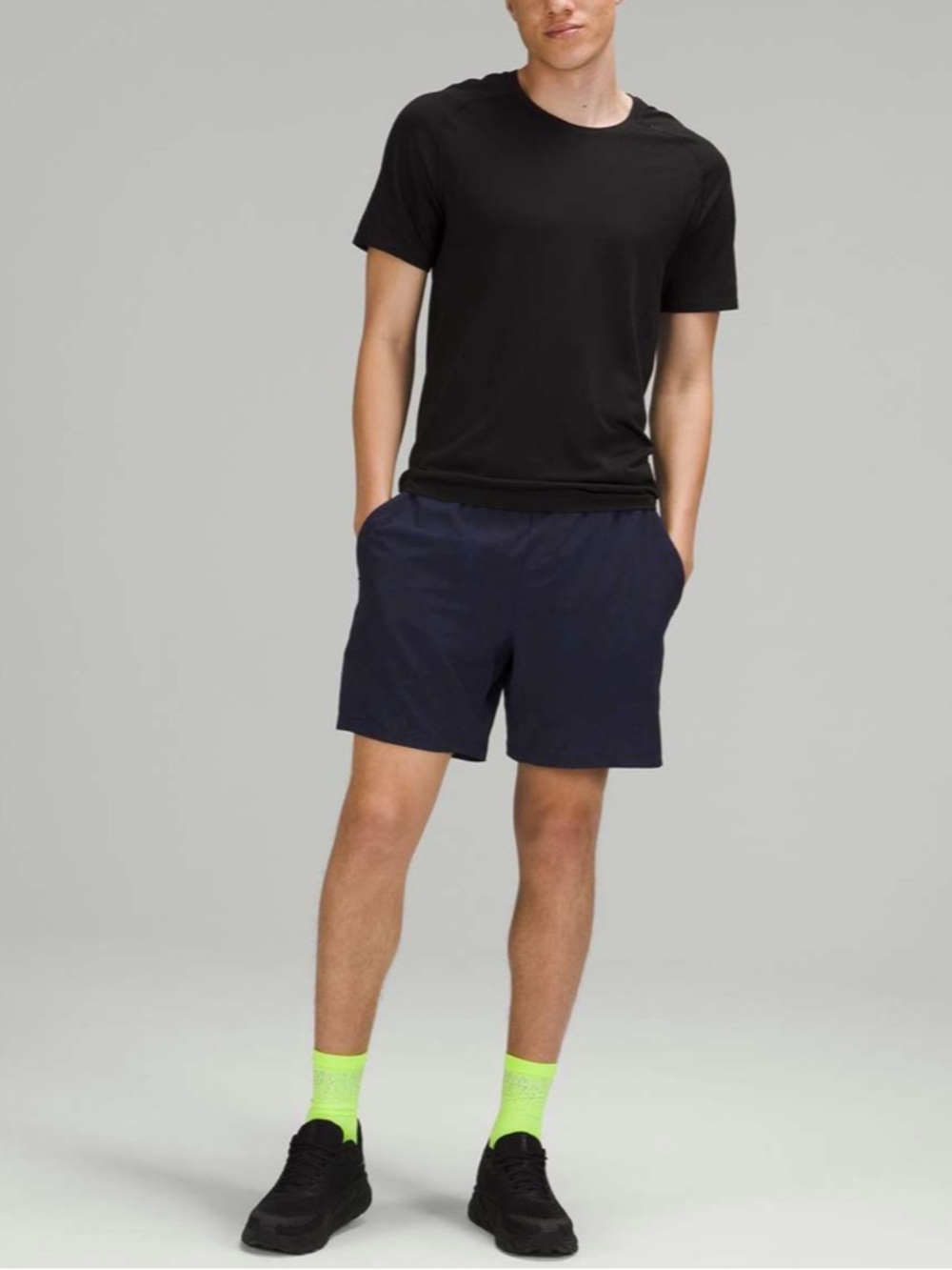 Lululemon Surge Linerless Short 6"
Gravel Dust True Navy Multi Size L